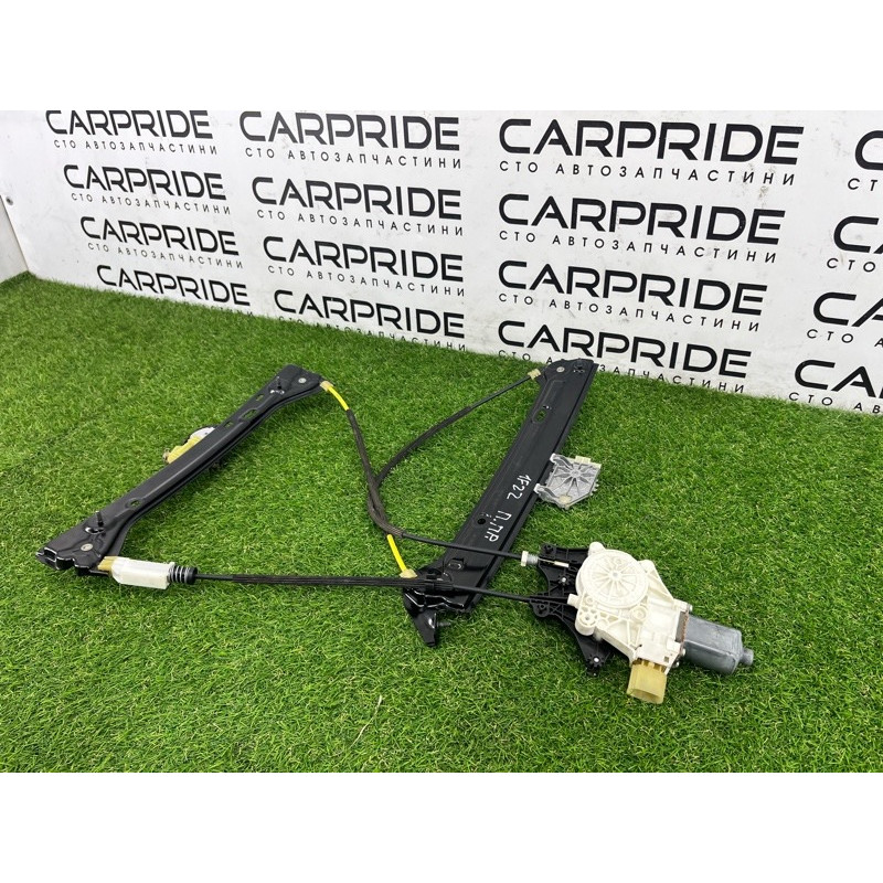 Механизм стеклоподъемника с мотором (кузов и элементы) BMW 2-series F22 2015 2.0 51337292120