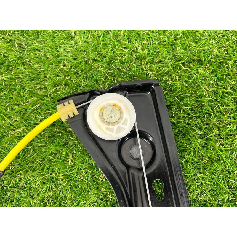 Механизм стеклоподъемника с мотором (кузов и элементы) BMW 2-series F22 2015 2.0 51337292120