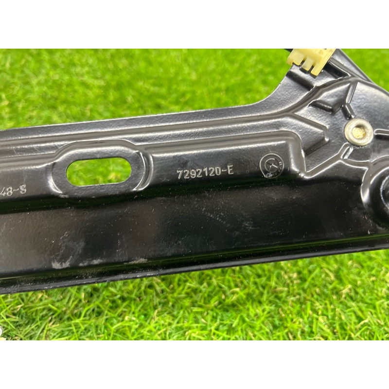 Механизм стеклоподъемника с мотором (кузов и элементы) BMW 2-series F22 2015 2.0 51337292120