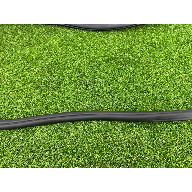 Ущільнювач дверей (кузов і елементи) Volkswagen Touareg NF 2012 3.6 7P0867367E