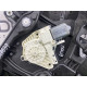 Механизм стеклоподъемника с мотором (кузов и элементы) Volkswagen Touareg NF 2012 3.6 7P6839461A