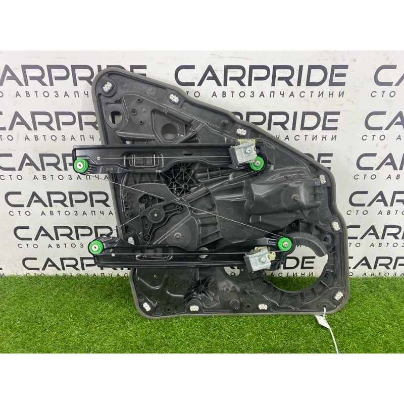 Механизм стеклоподъемника с мотором (кузов и элементы) Volkswagen Touareg NF 2012 3.6 7P6839461A