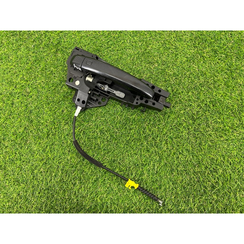 Ручка двери внешняя (кузов и элементы) AUDI A4 B8 2012 2.0 TFSI 8T0837205AGRU