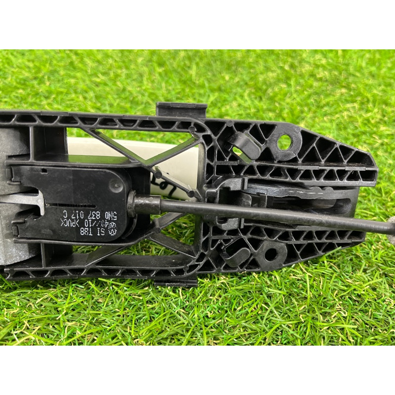 Ручка двери внешняя (кузов и элементы) Volkswagen Touareg NF 2011 3.6 7P6837206BGRU