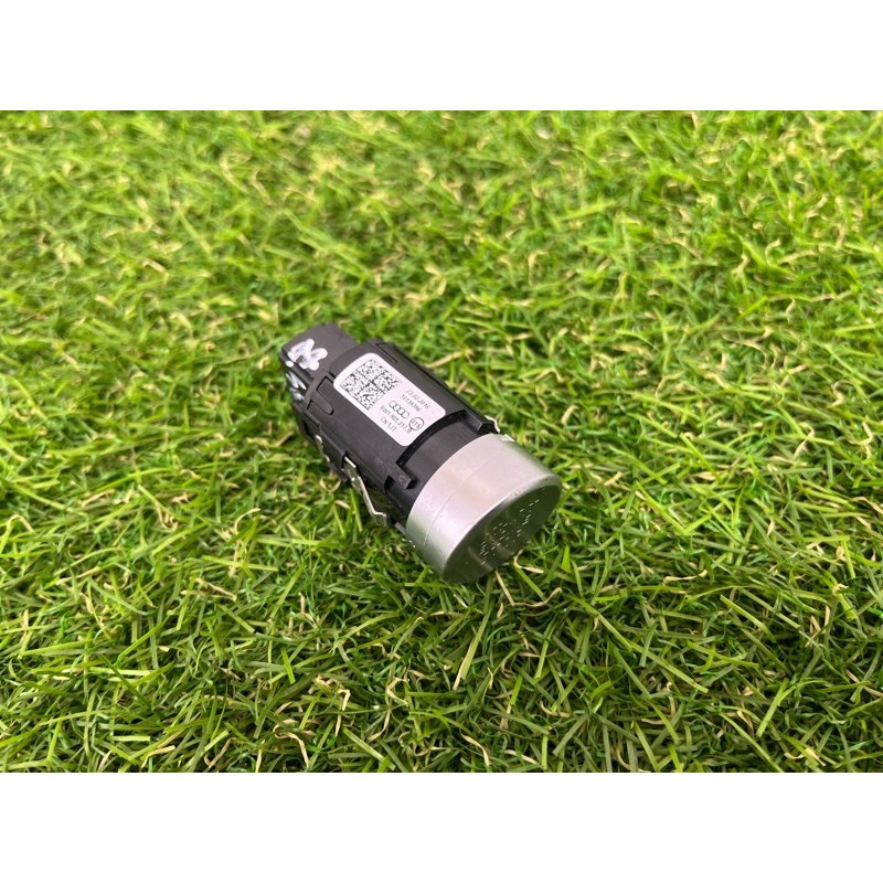 Кнопка Start Stop (электрика / кнопки) AUDI A4 B9 2017 2.0 8W1905217