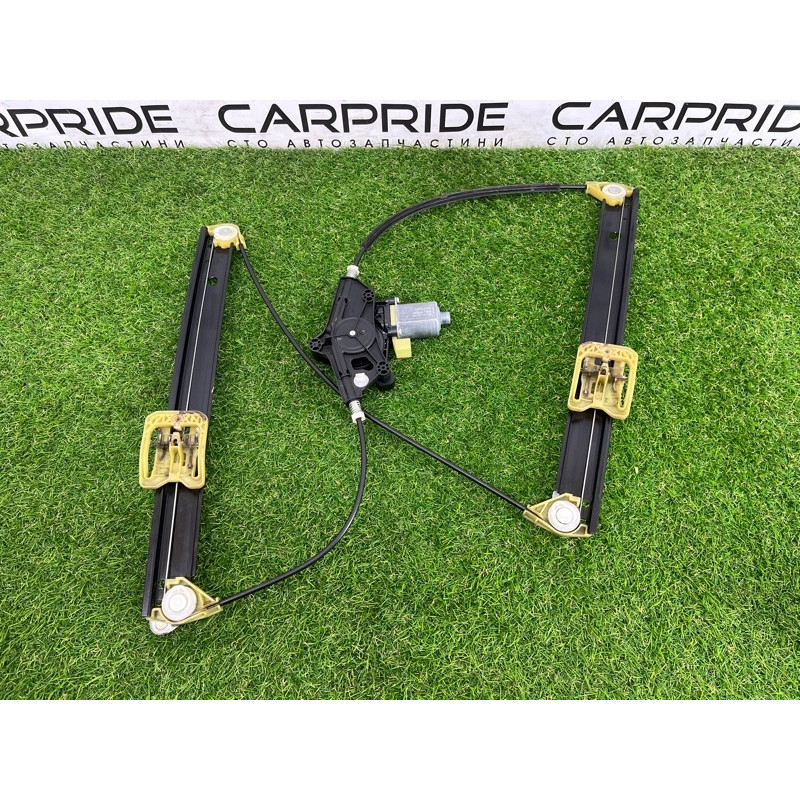 Механизм стеклоподъемника с мотором (кузов и элементы) AUDI A4 B9 2017 2.0 8W0837461