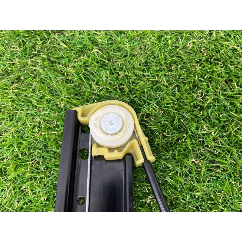 Механизм стеклоподъемника с мотором (кузов и элементы) AUDI A4 B9 2017 2.0 8W0837461