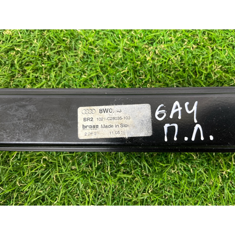 Механизм стеклоподъемника с мотором (кузов и элементы) AUDI A4 B9 2017 2.0 8W0837461