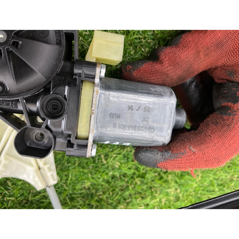 Механизм стеклоподъемника с мотором (кузов и элементы) AUDI A3 8V 2015 1.8 8V4837462