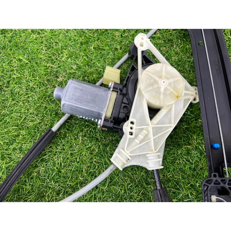 Механизм стеклоподъемника с мотором (кузов и элементы) AUDI A3 8V 2015 1.8 8V4837462