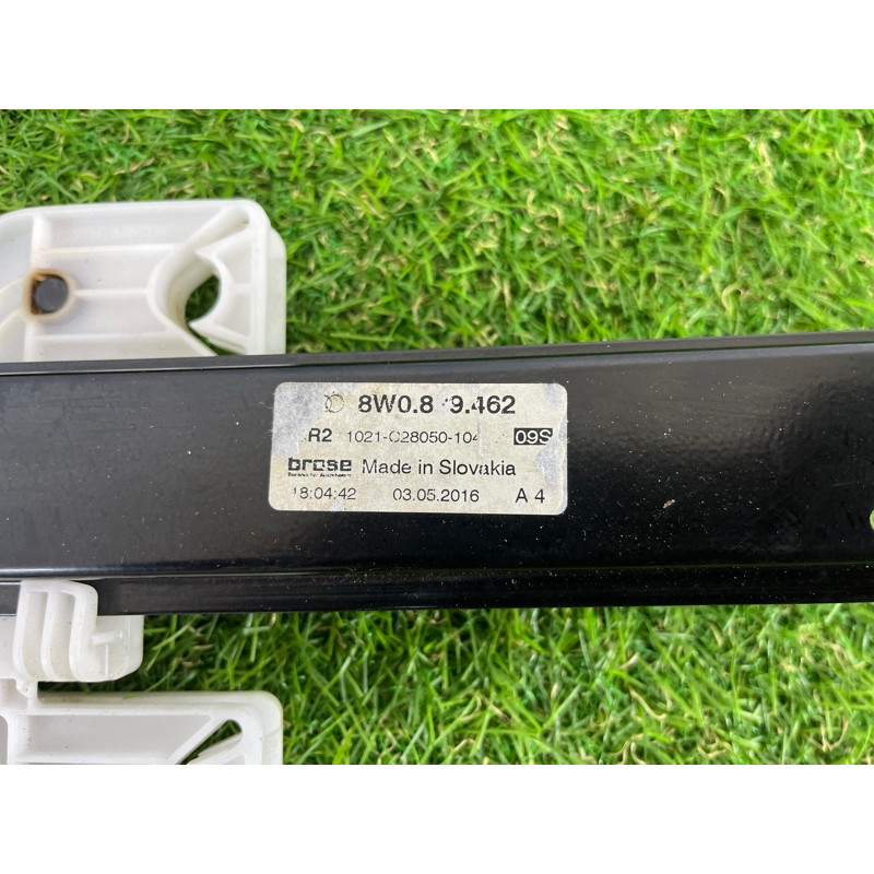 Механізм склопідйомника з мотором (кузов і елементи) AUDI A4 B9 2017 2.0 8W0839462