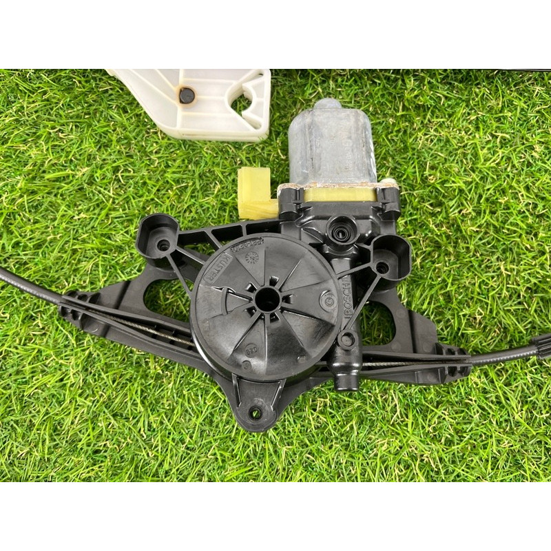 Механізм склопідйомника з мотором (кузов і елементи) AUDI A4 B9 2017 2.0 8W0839461