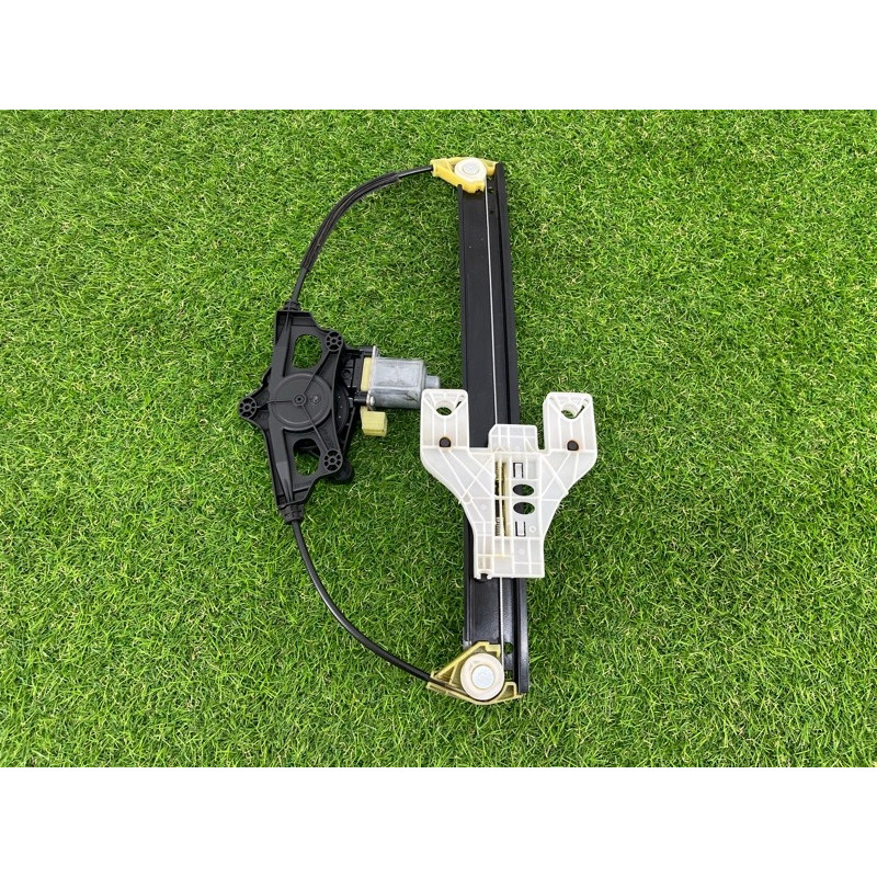 Механізм склопідйомника з мотором (кузов і елементи) AUDI A4 B9 2017 2.0 8W0839461