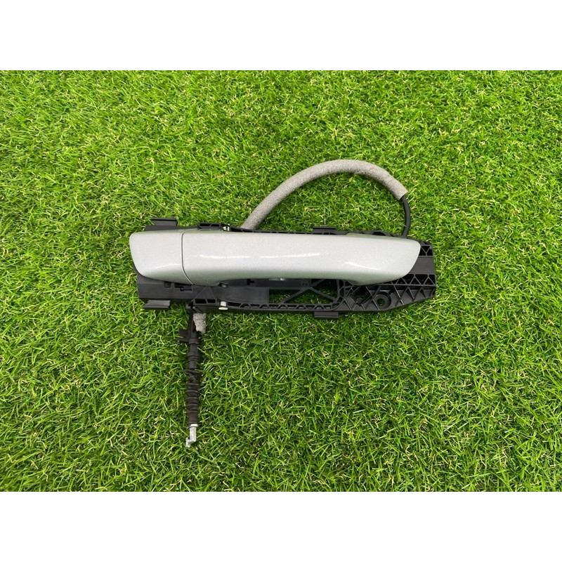 Ручка двери внешняя (кузов и элементы) Volkswagen Touareg NF 2012 3.0 7P6837206BGRU