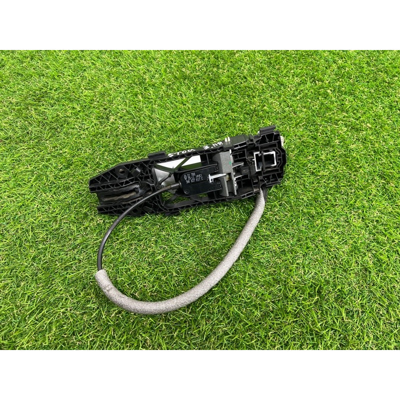 Ручка двери внешняя (кузов и элементы) Volkswagen Touareg NF 2012 3.0 7P6837206BGRU