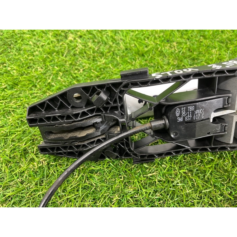Ручка двери внешняя (кузов и элементы) Volkswagen Touareg NF 2012 3.0 7P6837206BGRU