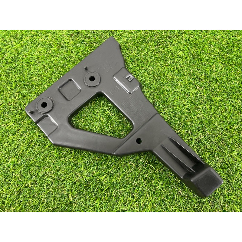 Крепление бампера (кузов и элементы) Audi A6 C6 2008 4F0807228