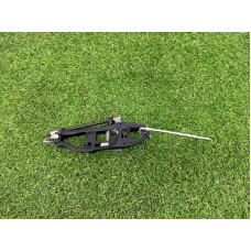 Кронштейн ручки двери