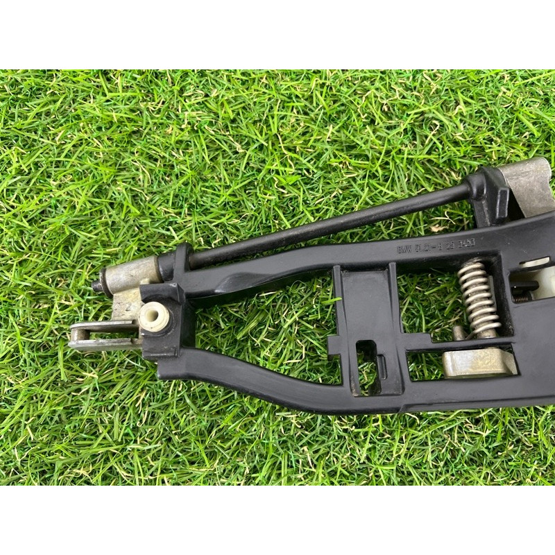 Кронштейн ручки двери (кузов и элементы) BMW 3-series E46 51227044841