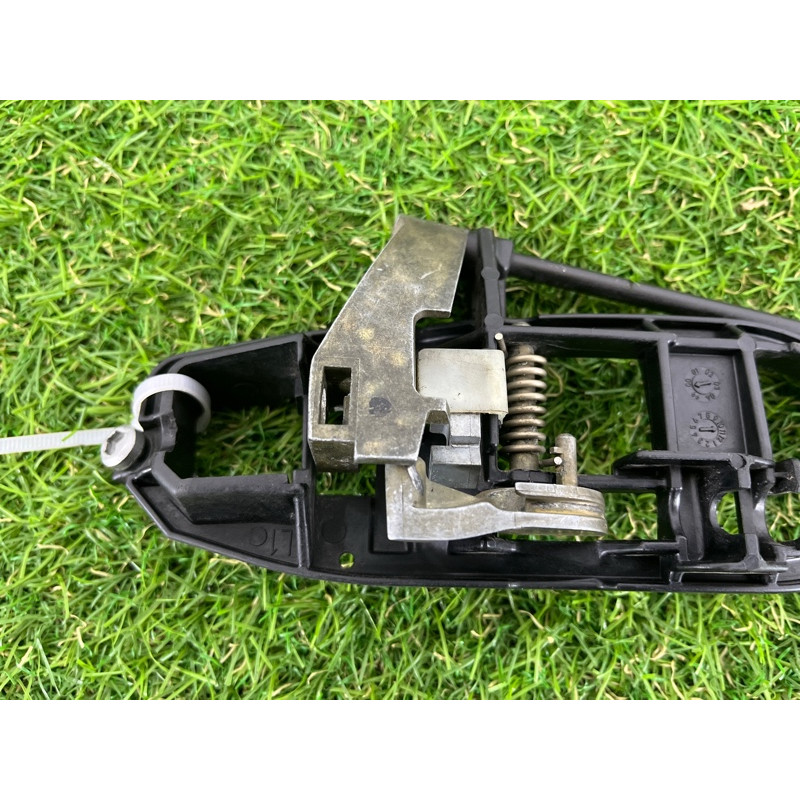 Кронштейн ручки двери (кузов и элементы) BMW 3-series E46 51227044841