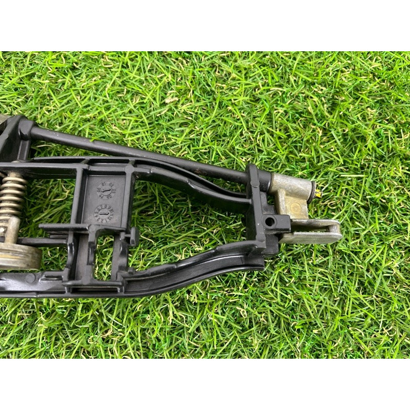 Кронштейн ручки двери (кузов и элементы) BMW 3-series E46 51227044841