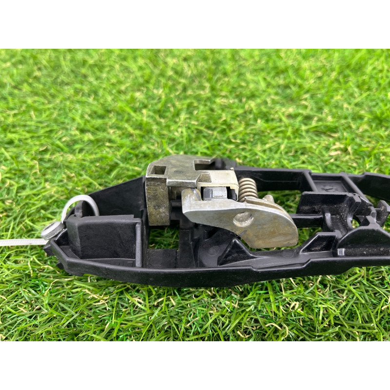 Кронштейн ручки двери (кузов и элементы) BMW 3-series E46 51227044841