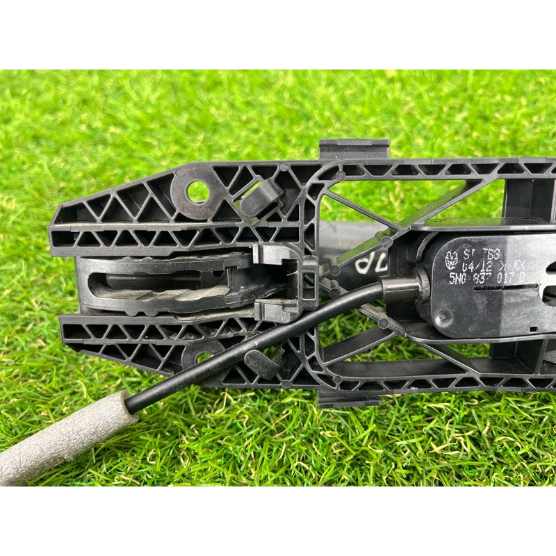 Ручка двері зовнішня (кузов і елементи) Volkswagen Touareg NF 2012 3.6 7P6837206EGRU