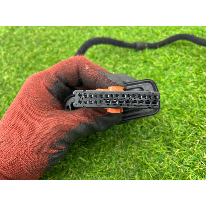 Проводка дверная (электрика) Volkswagen Passat B7 2016 1.8 561971694AS