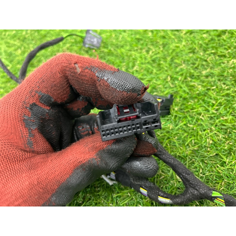 Проводка дверная (электрика) AUDI A3 8V 2018 2.0 CZRA 8V5971687A