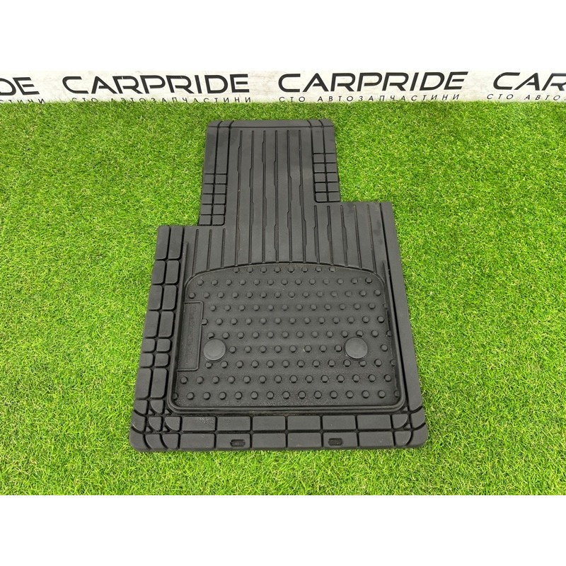 Комплект килимків (закрытая категория) Not specified Not specified