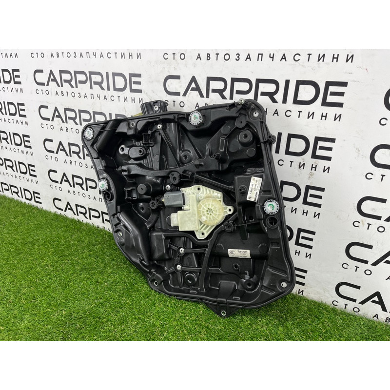 Механізм склопідйомника з мотором (кузов і елементи) BMW 5-series G30 2017 2.0 B46B20 51337487087