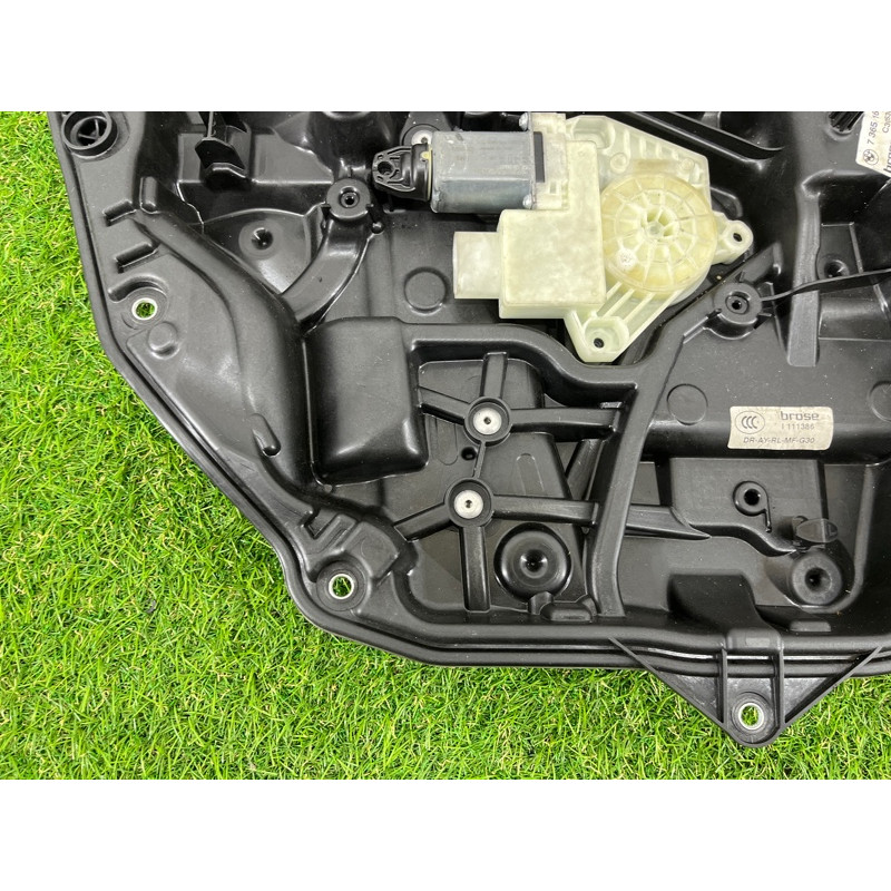 Механізм склопідйомника з мотором (кузов і елементи) BMW 5-series G30 2017 2.0 B46B20 51337487087