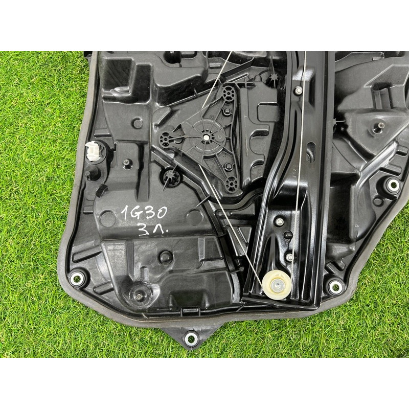 Механізм склопідйомника з мотором (кузов і елементи) BMW 5-series G30 2017 2.0 B46B20 51337487087