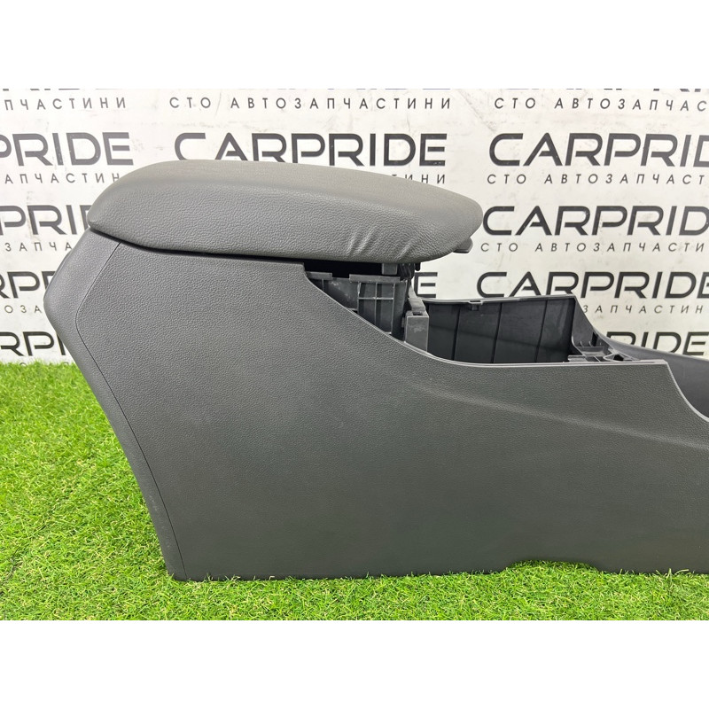 Центральная консоль (салон) Hyundai Ioniq AE 2019 Electro 84610G7100T9Y