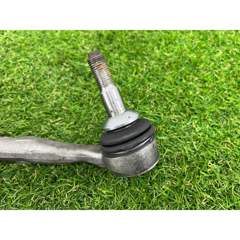 Рулева тяга з наконечником (рульове керування) BMW 2-series F22 2015 2.0 32106799960