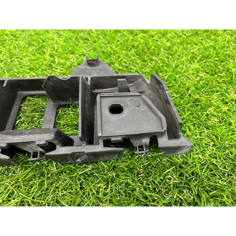 Кріплення бампера (кузов і елементи) PORSCHE CAYENNE 958 2012 4.8 95850548401