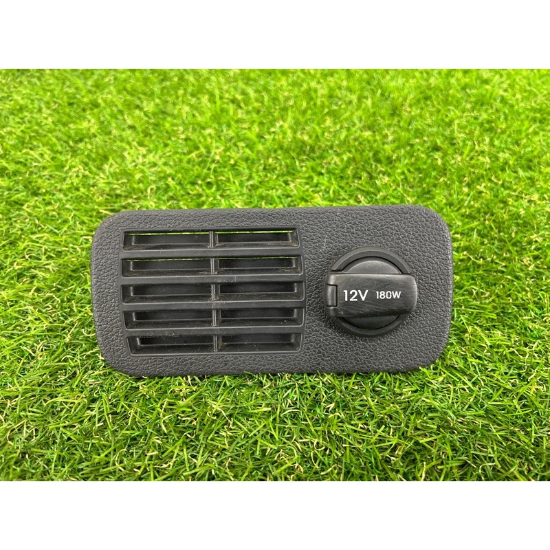 Розетка (электрика) Hyundai Santa Fe TM 2019 2.4GDI 95120C7100