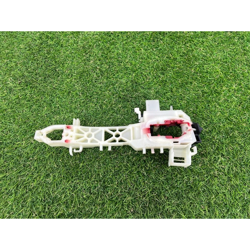 Кронштейн ручки двери (кузов и элементы) Hyundai Santa Fe TM 2019 2.4GDI 82655S1000