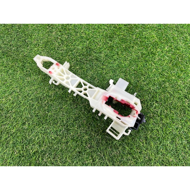 Кронштейн ручки двери (кузов и элементы) Hyundai Santa Fe TM 2019 2.4GDI 82655S1000