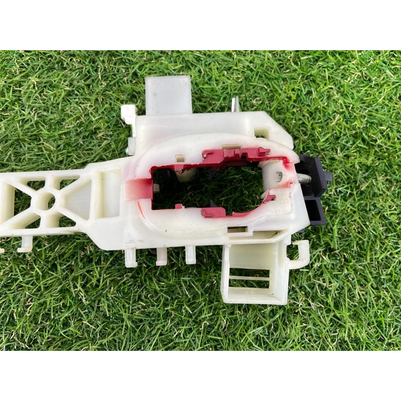 Кронштейн ручки двери (кузов и элементы) Hyundai Santa Fe TM 2019 2.4GDI 82655S1000