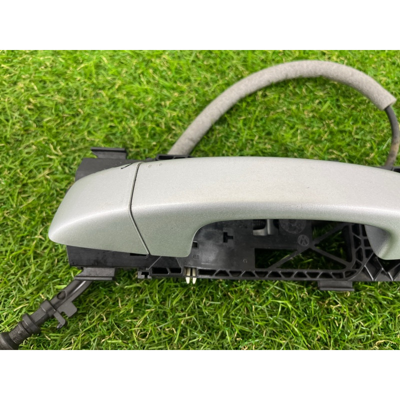 Ручка двери внешняя (кузов и элементы) Volkswagen Touareg NF 2012 3.0 7P6837205BGRU