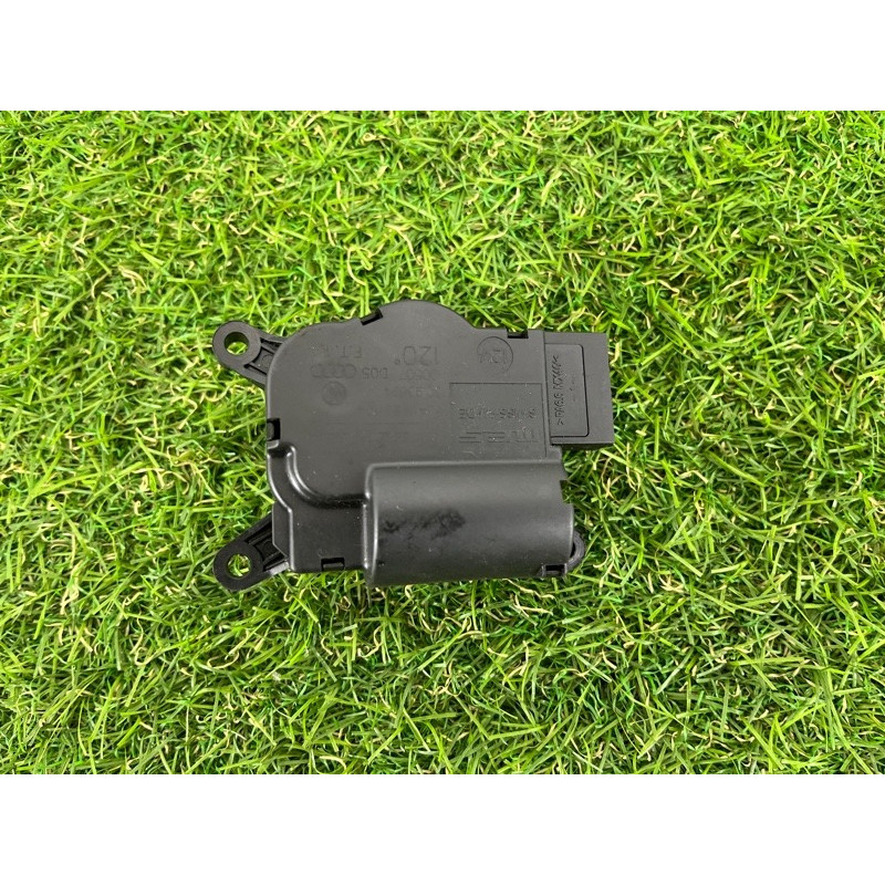 Привод заслонки отопителя (отопление и кондиционирование) AUDI Q7 4L 2014 3.0 TFSi CTWB 7L0907511AM