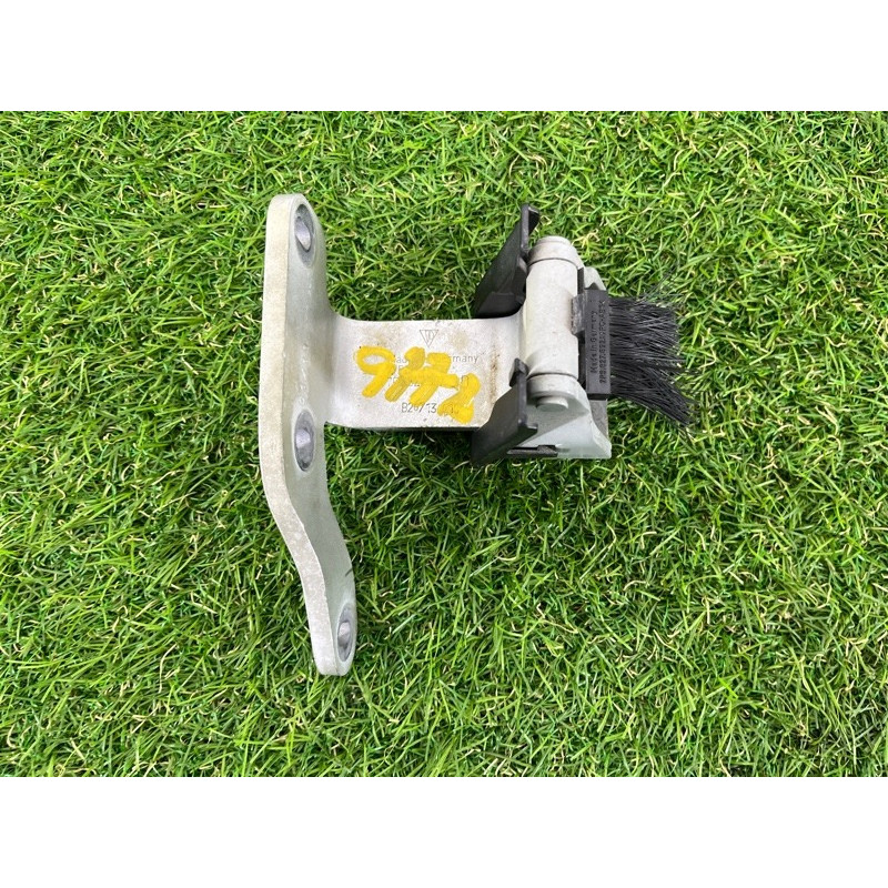 Петля багажника (кузов і елементи) PORSCHE CAYENNE 958 2013 3.6 95851230202