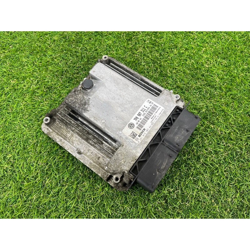 Блок управления двигателем (электрика / блоки управления) Volkswagen Touareg II NF 2013 3.0 7P0907311C