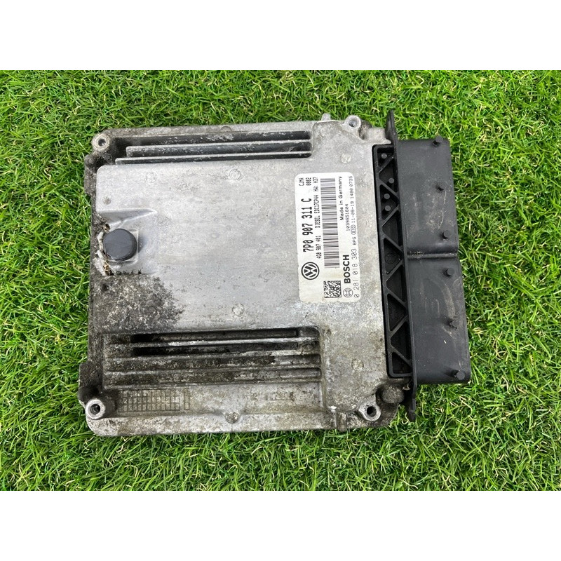 Блок управления двигателем (электрика / блоки управления) Volkswagen Touareg II NF 2013 3.0 7P0907311C