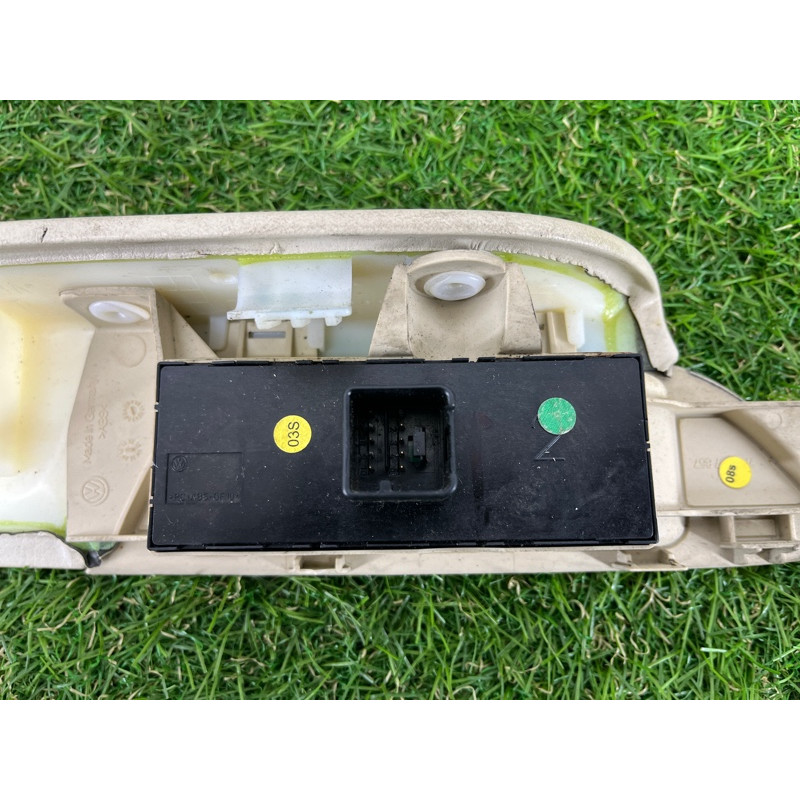 Обшивка ручки подлокотника (салон) Volkswagen Touareg FL 2015 3.6 7P1868169A86W