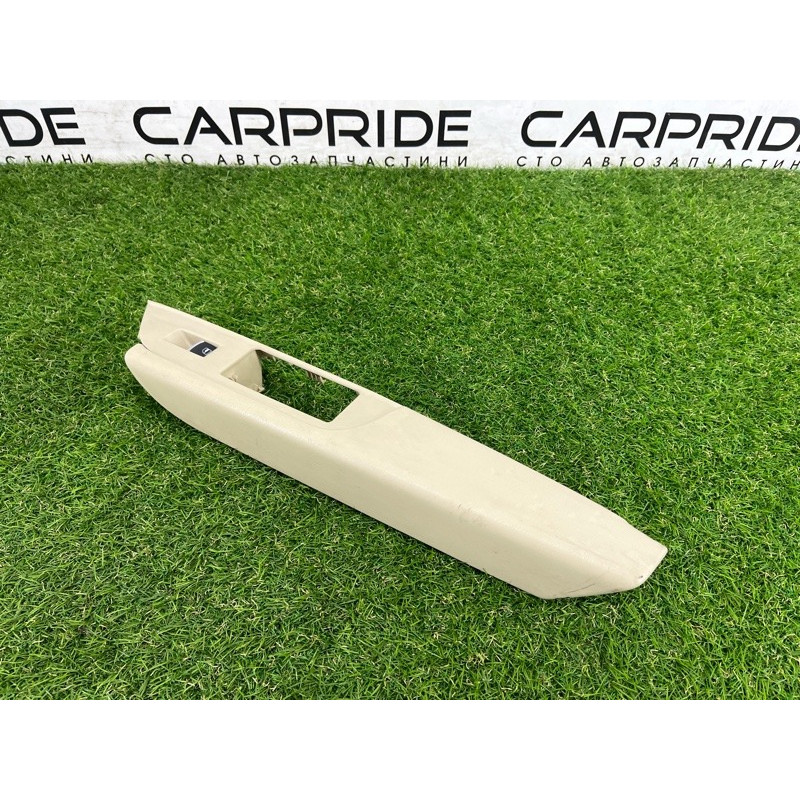 Обшивка ручки подлокотника (салон) Volkswagen Touareg FL 2015 3.6 7P6868140D86W