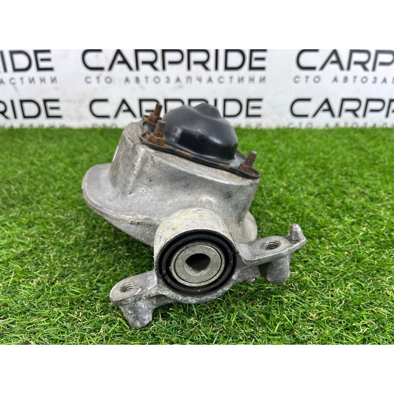 Опора стойки (подвеска) Volkswagen Touareg II NF 2013 3.0 7P0512301