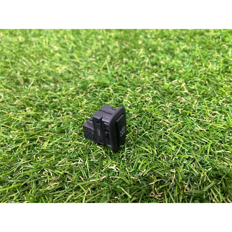 Кнопка отключения сигнализации (электрика / кнопки) Volkswagen Touareg NF 2012 3.0 7P6962109