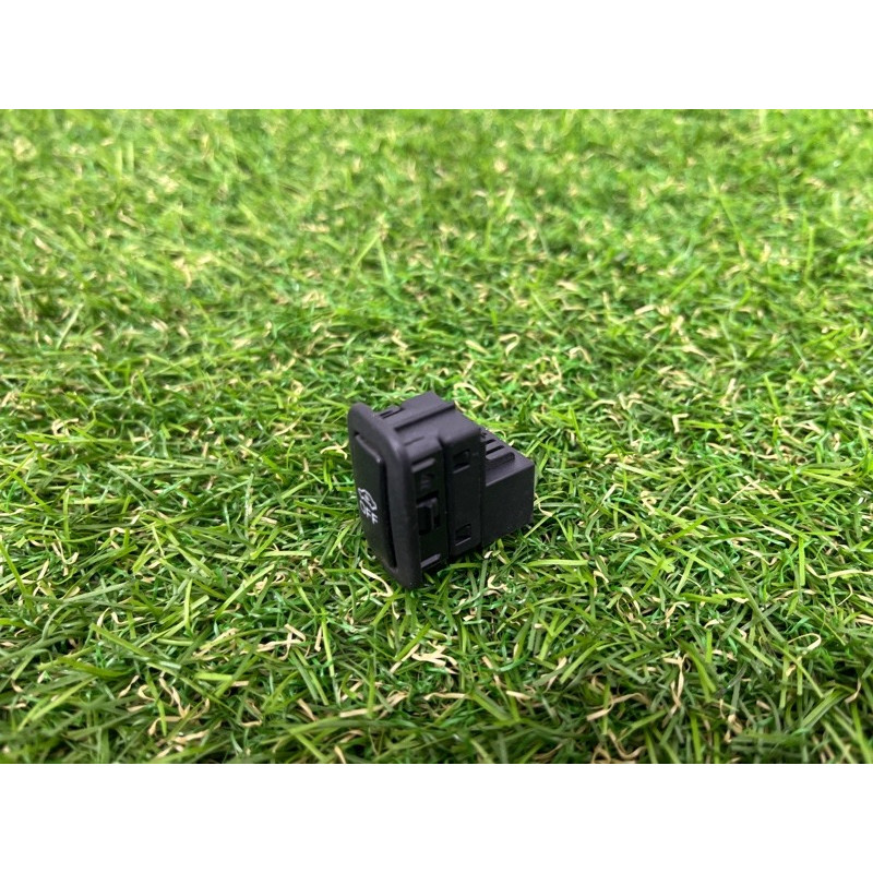 Кнопка отключения сигнализации (электрика / кнопки) Volkswagen Touareg NF 2012 3.0 7P6962109